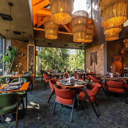 Stara Pravda Hotel บูโคเวล ภายนอก รูปภาพ